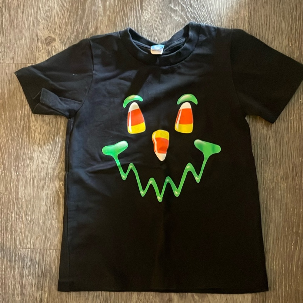 Kids Eat n Park Smiley cookie Halloween shirt, 4T